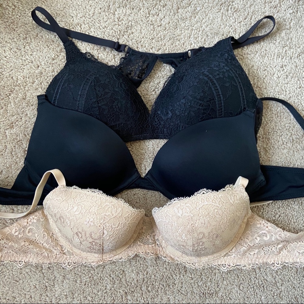 Cute bra bundle!!